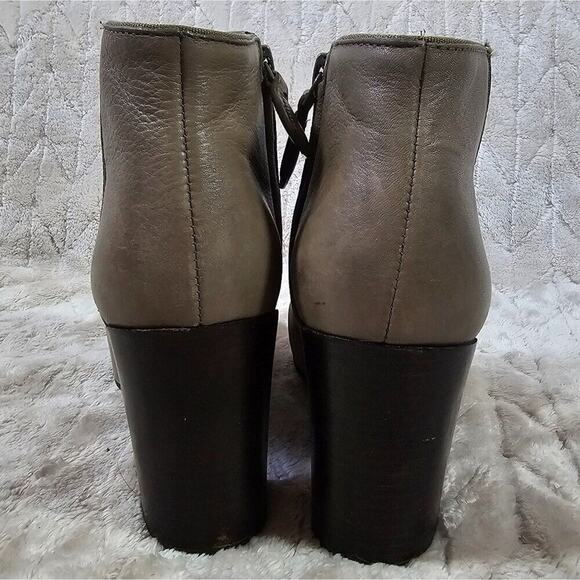 Tory Burch Fango Bowie Leather Booties Womens 5.5 Minimal Quiet Luxury Preppy - Picture 4 of 8